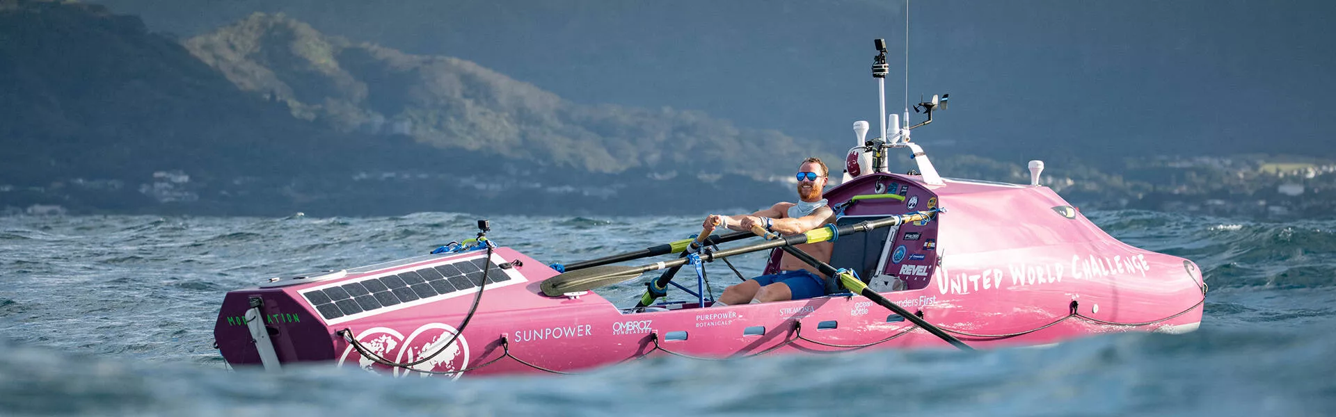 Tez Steinberg makes history rowing 3,000 km across the Pacific Ocean Tez Steinberg makes history rowing 3,000 km across the Pacific Ocean