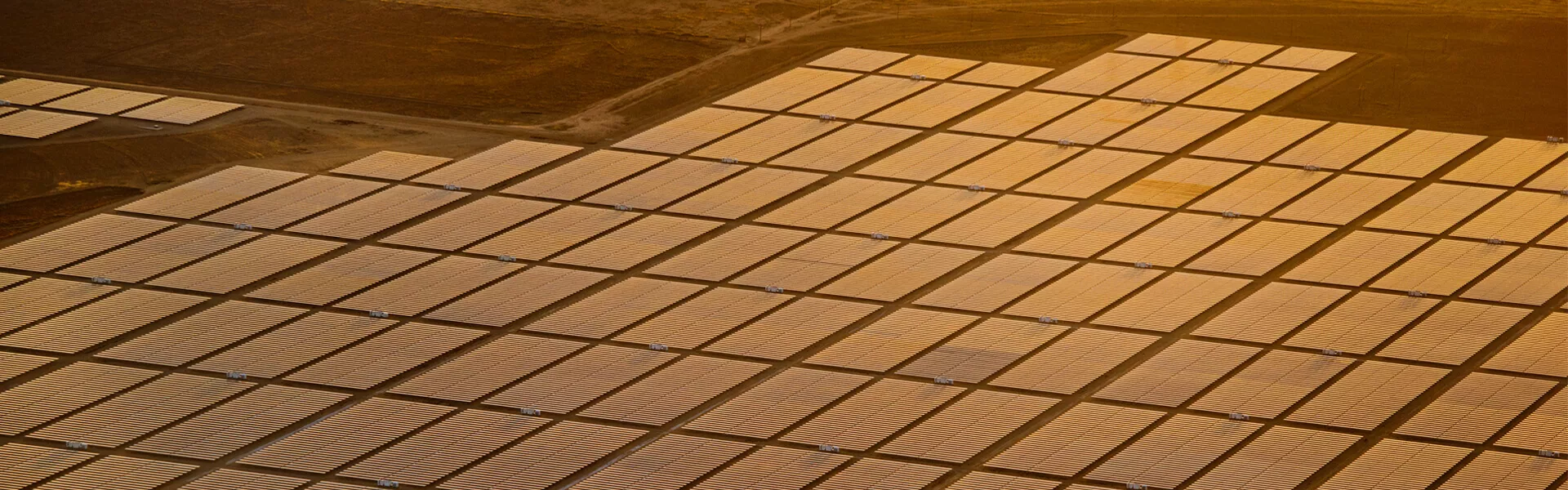 Improving the Reliability of Solar Panels in Large-scale Solar Installations with SunPower Performance Panel Technology