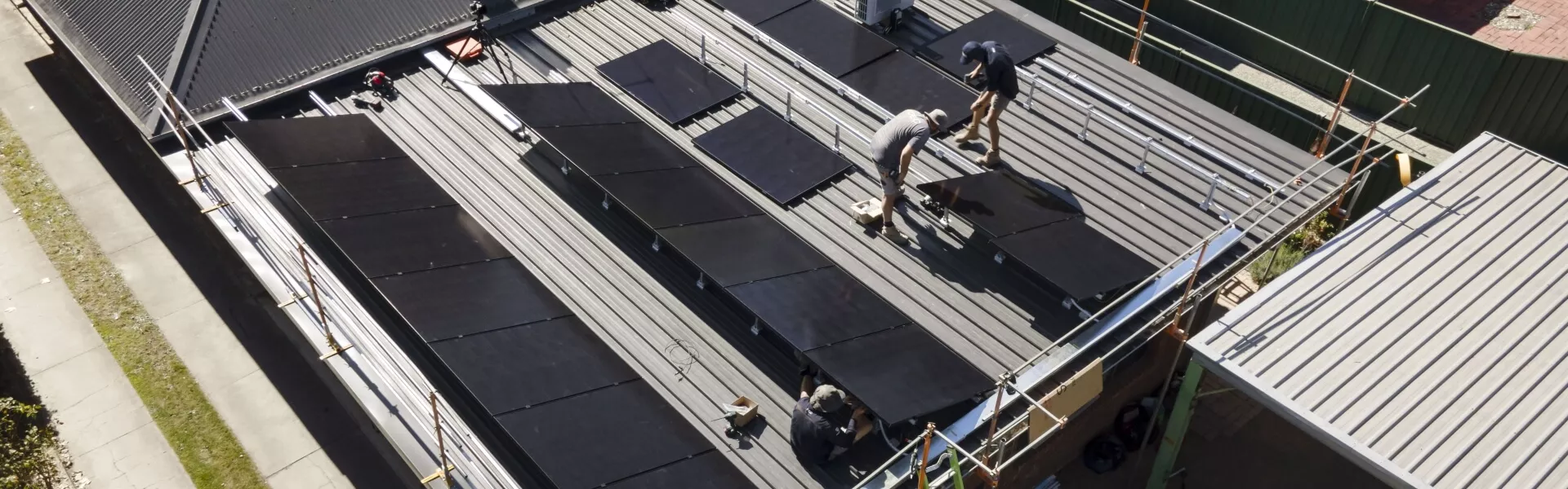 SunPower Australia Supports the Lifeline Albury Wodonga Charity with Solar Panel Donations