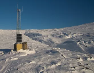 Extreme Cold - Maxeon solar panels
