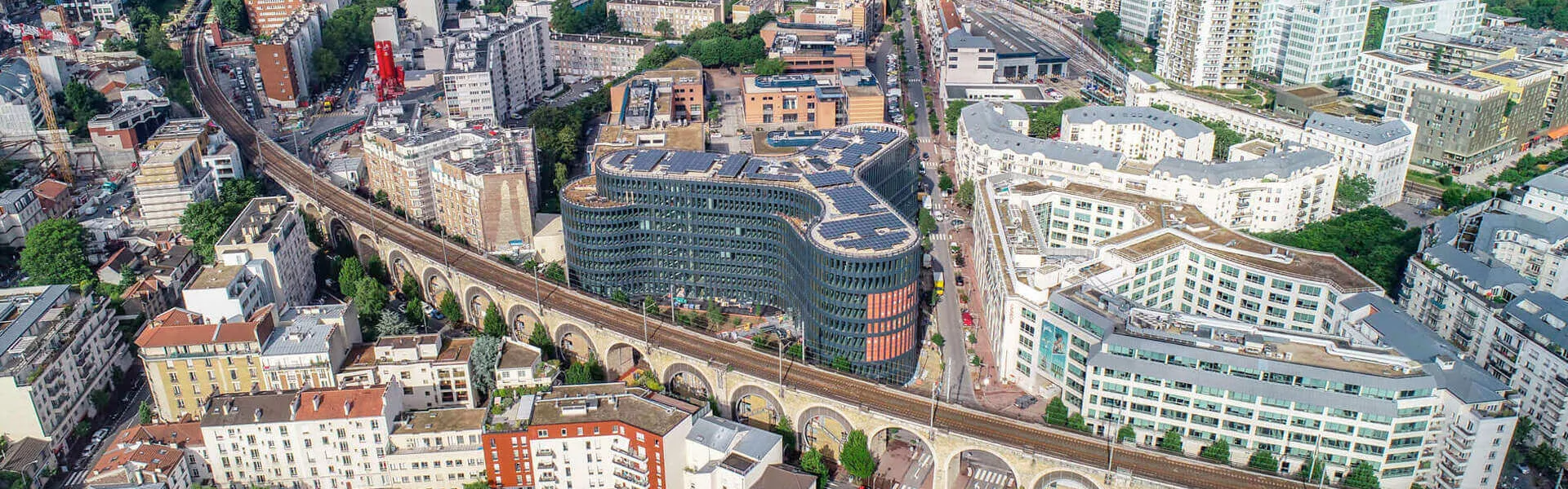 Be Issy, SunPower solar installation, first green building in France Be Issy, SunPower solar installation, first green building in France